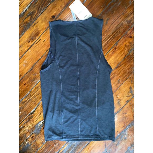 Fabletics NWT Wool Base Layer Tank in Charcoal Grey Heather Top Sz Small, MP $50 - Picture 7 of 9